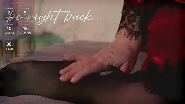 KellyPerfection live sex cam