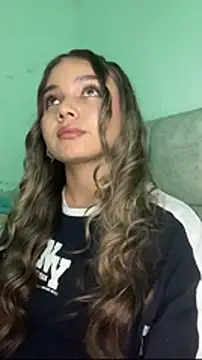 AnnyLopezzz_'s cam snapshot