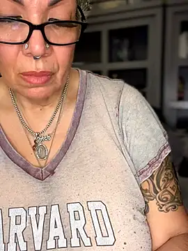 dieseldame1313 live sex cam