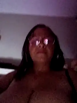 Angie_milf50's cam snapshot