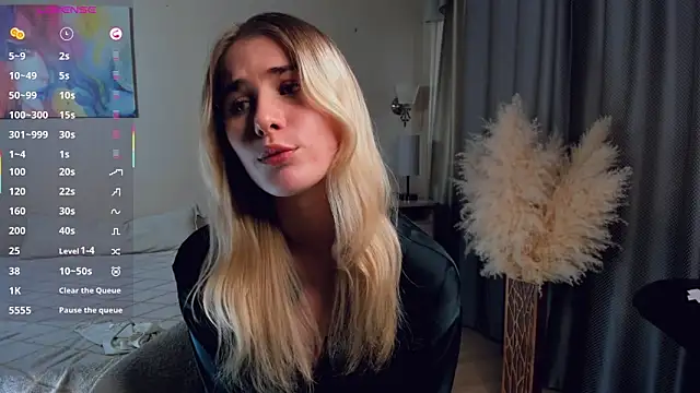 LuanaFincel's cam snapshot