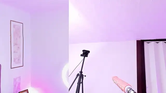 GENNESIS_LOVE live sex cam