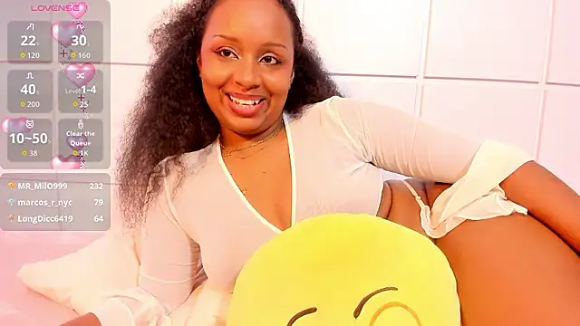 ElizabethBell_'s cam snapshot