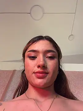 Arianavillada's cam snapshot