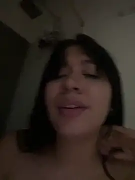 Emi_blair's cam snapshot