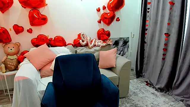 MidnighteAura live sex cam