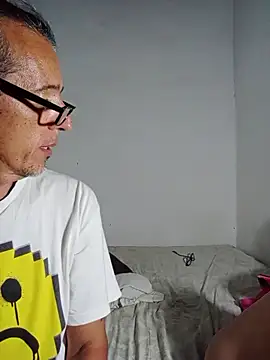 KarameloVzla live sex cam