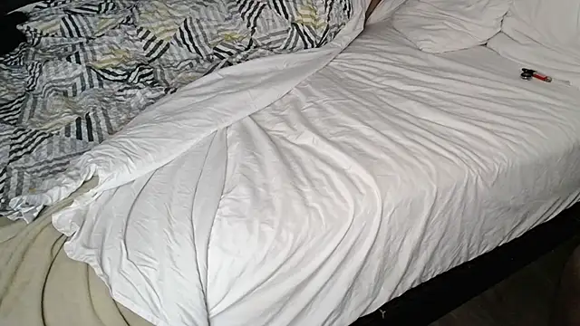 MrYourFantasy live sex cam