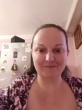 BustyLadyAlma's cam snapshot