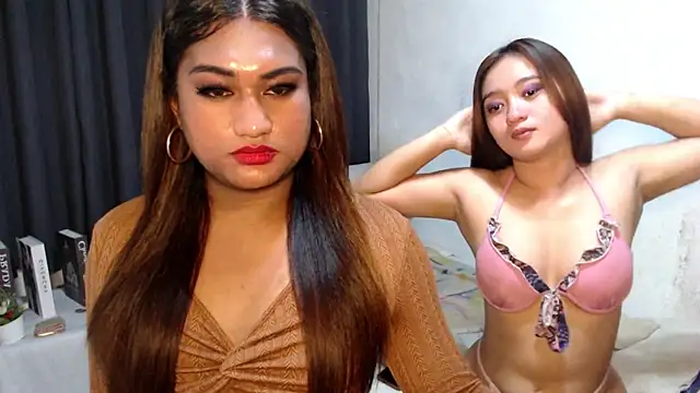 Elysia_Fox's cam snapshot