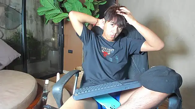 isaac_grimm live sex cam