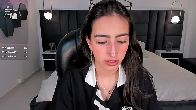 LarisaSmirnov's cam snapshot