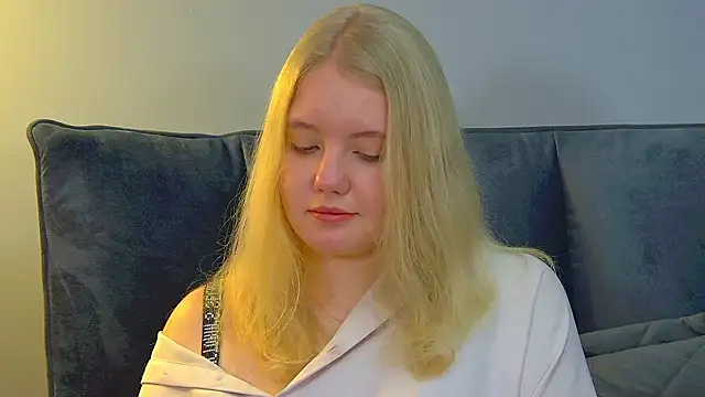 EmilyEvanse's cam snapshot