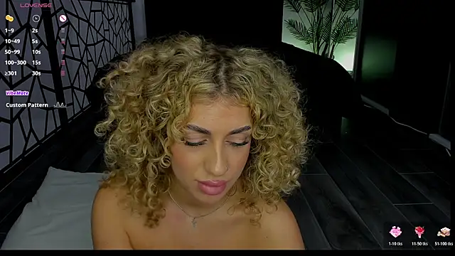 SugarPixiee's cam snapshot