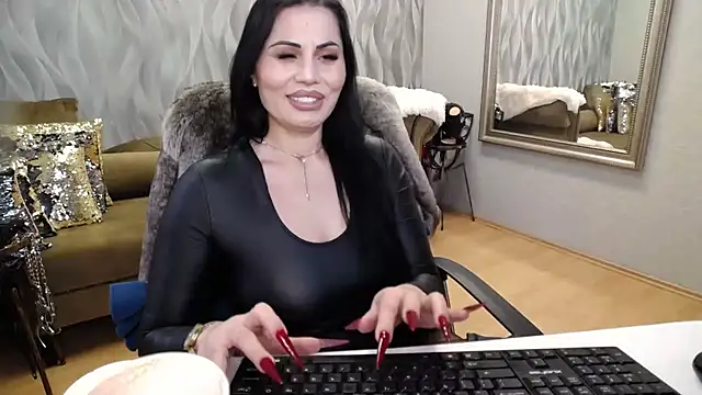 Sara_Poison's cam snapshot