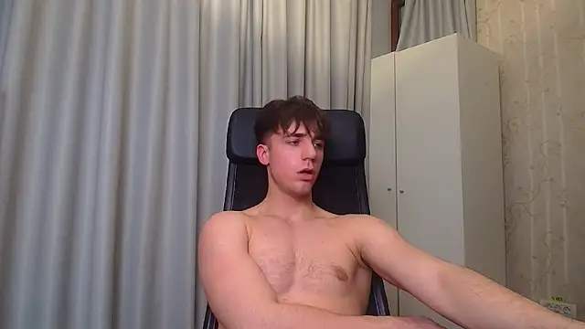 KellenWest's cam snapshot