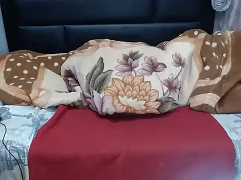 AssQueen32's cam snapshot