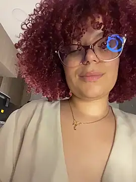 Leyah__'s cam snapshot