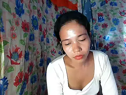 PinaySkinnyGirl's cam snapshot