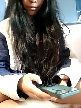 Koziekylie's cam snapshot