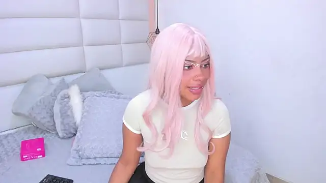 Sofia_clk's cam snapshot