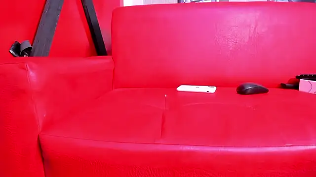 amber_diior's cam snapshot