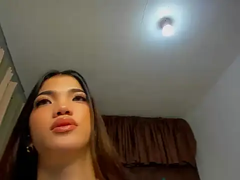 CassieSommereux live sex cam