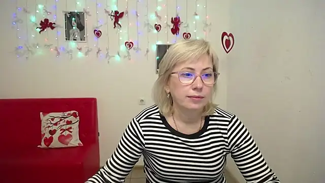 LaurenWishy's cam snapshot