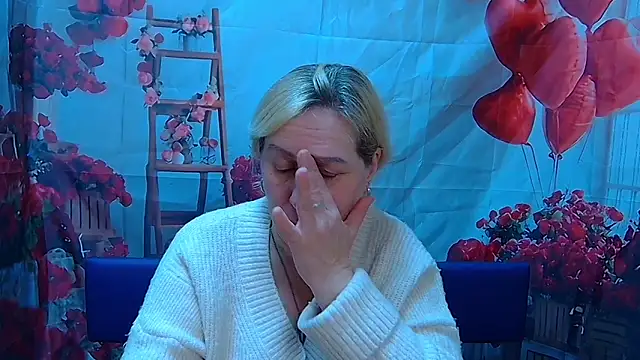 MarynaSpotif's cam snapshot