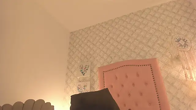 Sara__Williams's cam snapshot