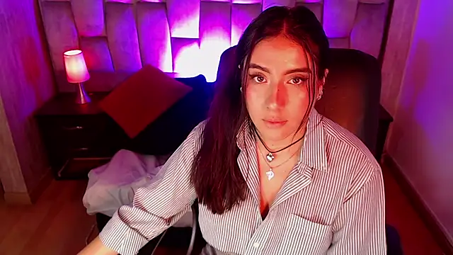 Bonnali_lune's cam snapshot