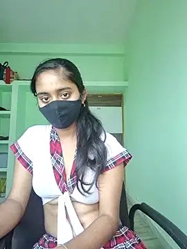 shrutee12 live sex cam