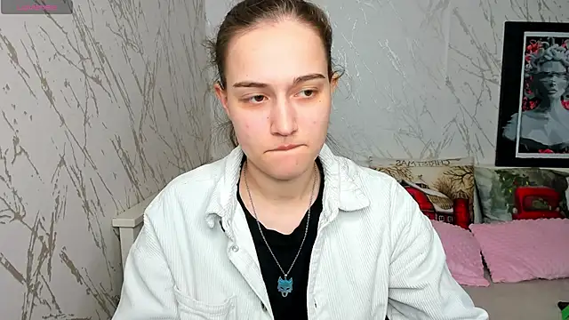 Alisa__Hall live sex cam