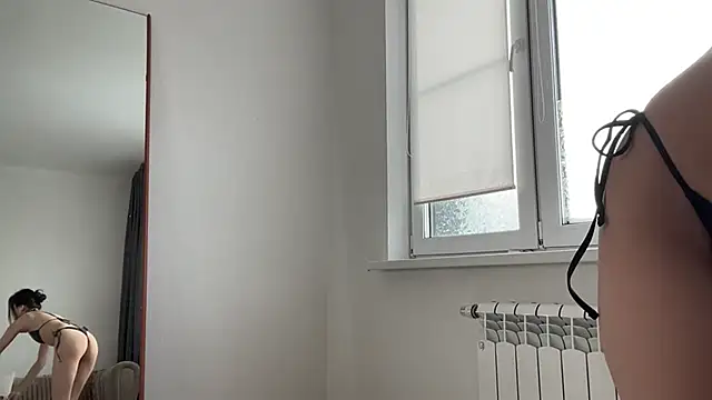 yourlittlesunrise_ live sex cam