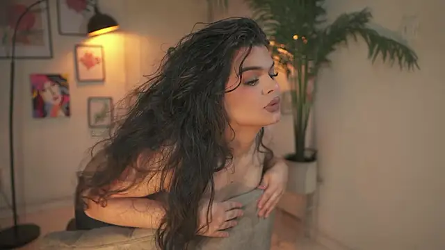 artechloe's cam snapshot