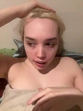 voidbunnii's cam snapshot