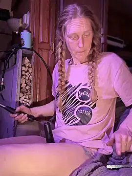 GoldenFlameGoddess's cam snapshot