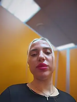 pinkstar_'s cam snapshot