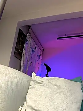 Sara-215's cam snapshot