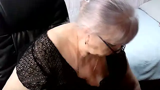 LolkaAlyss live sex cam