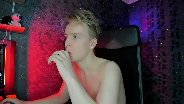 AlexxSweet live sex cam