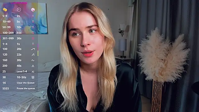 LuanaFincel's cam snapshot