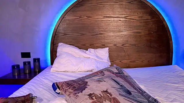 Dani_leon_'s cam snapshot