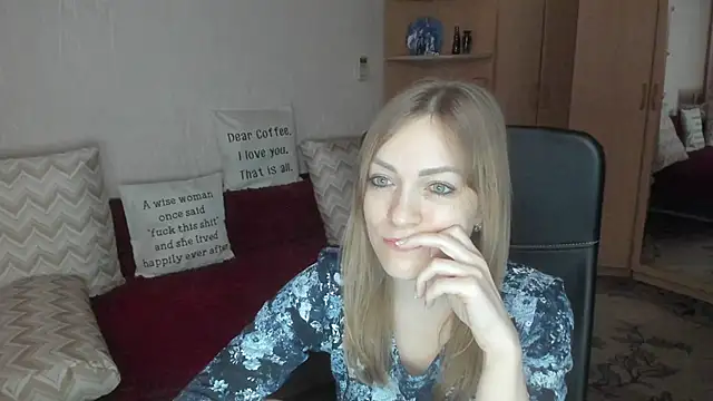 Tiffany_Bates's cam snapshot