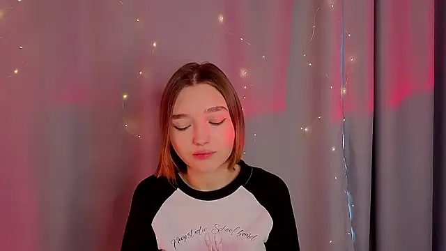 Leyla_crsh's cam snapshot