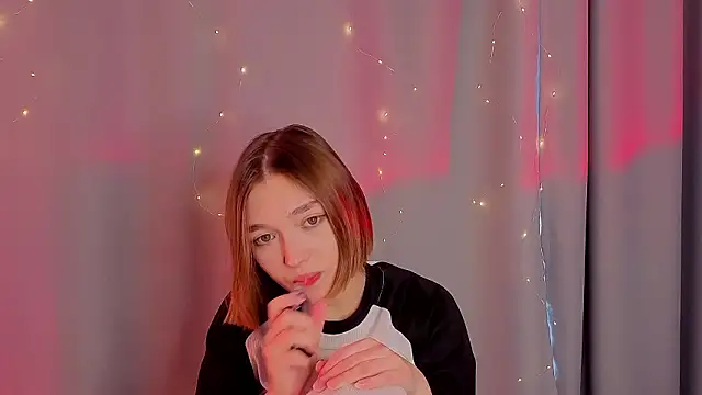 Leyla_crsh's cam snapshot