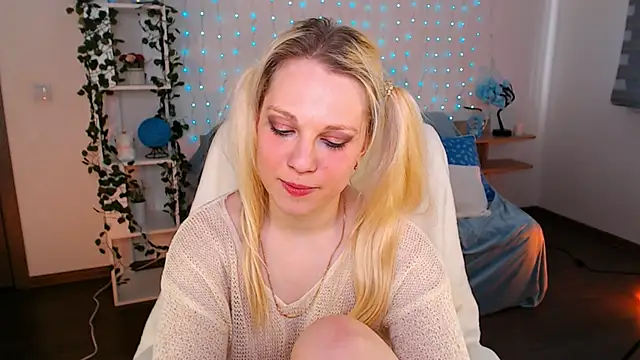 Betty_Vega's cam snapshot