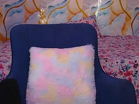 bold-smirthii's cam snapshot