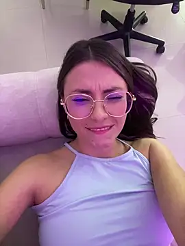 isa_p's cam snapshot