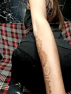 poojaji690's cam snapshot